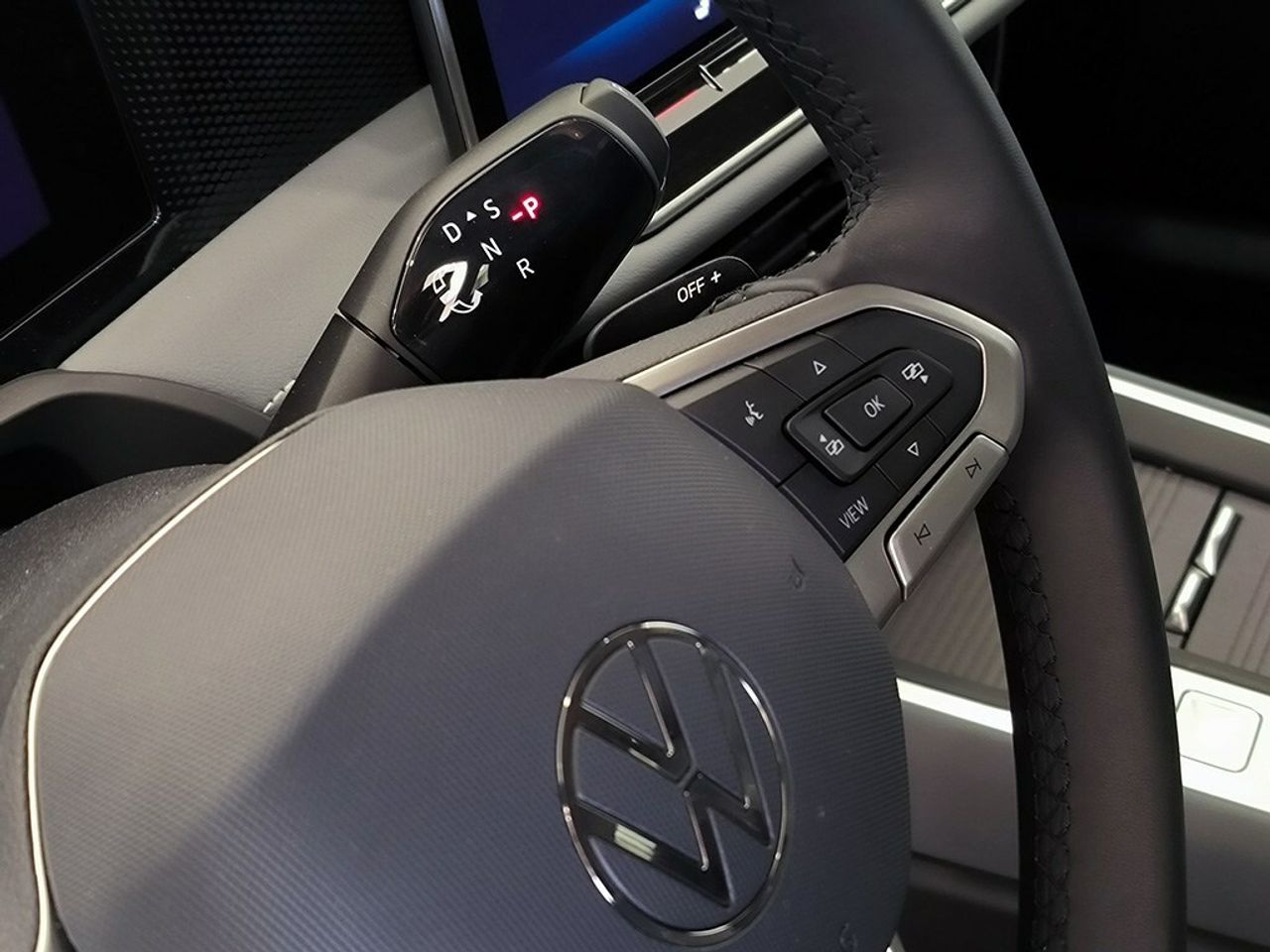 Volkswagen Passat Variant 2.0 Tdi 150 Cv Dsg Business - Foto 2