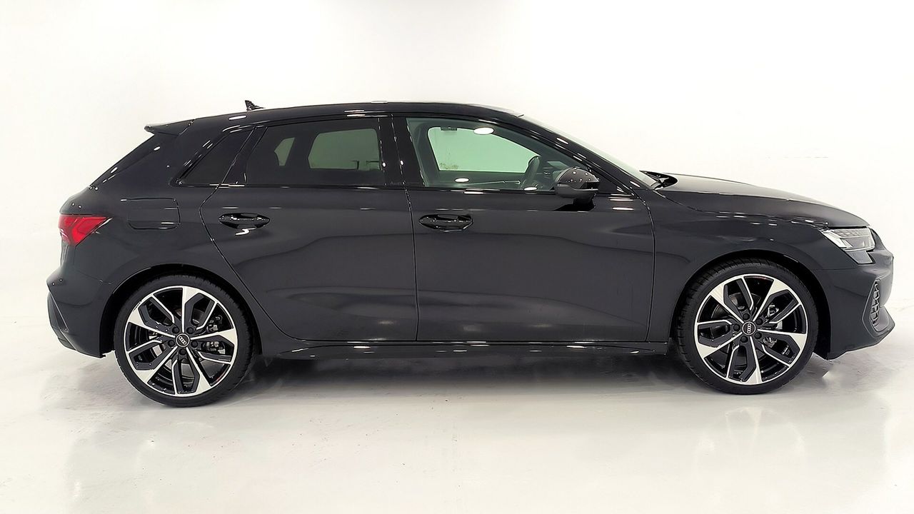 Audi A3 Sportback Black Line 35 Tdi 150 Cv Stronic - Foto 2
