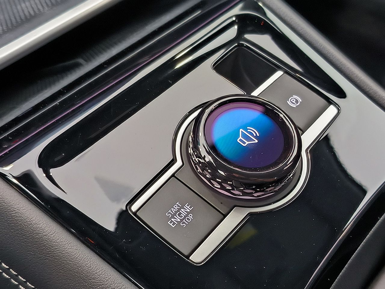 Volkswagen Tiguan 2.0 Tdi 150 Cv Dsg R-line - Foto 2