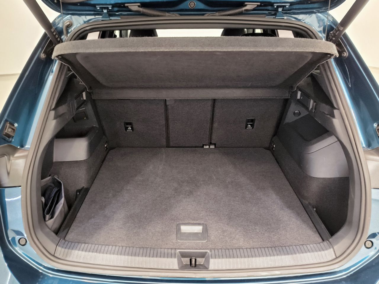 Volkswagen Tiguan 2.0 Tdi 150 Cv Dsg R-line - Foto 2