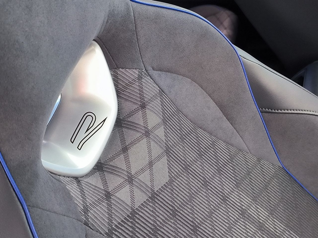 Volkswagen Tiguan 2.0 Tdi 150 Cv Dsg R-line - Foto 2