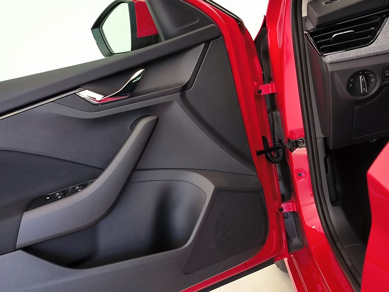 Skoda Scala 1.0 Tsi 115cv Dsg - Foto 2