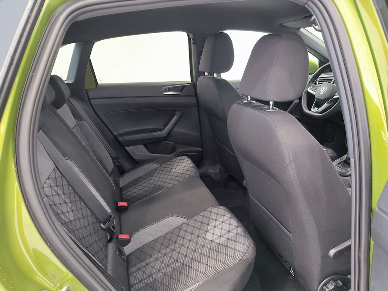 Volkswagen Taigo R-line 1.0 Tsi 115 Cv Dsg - Foto 2