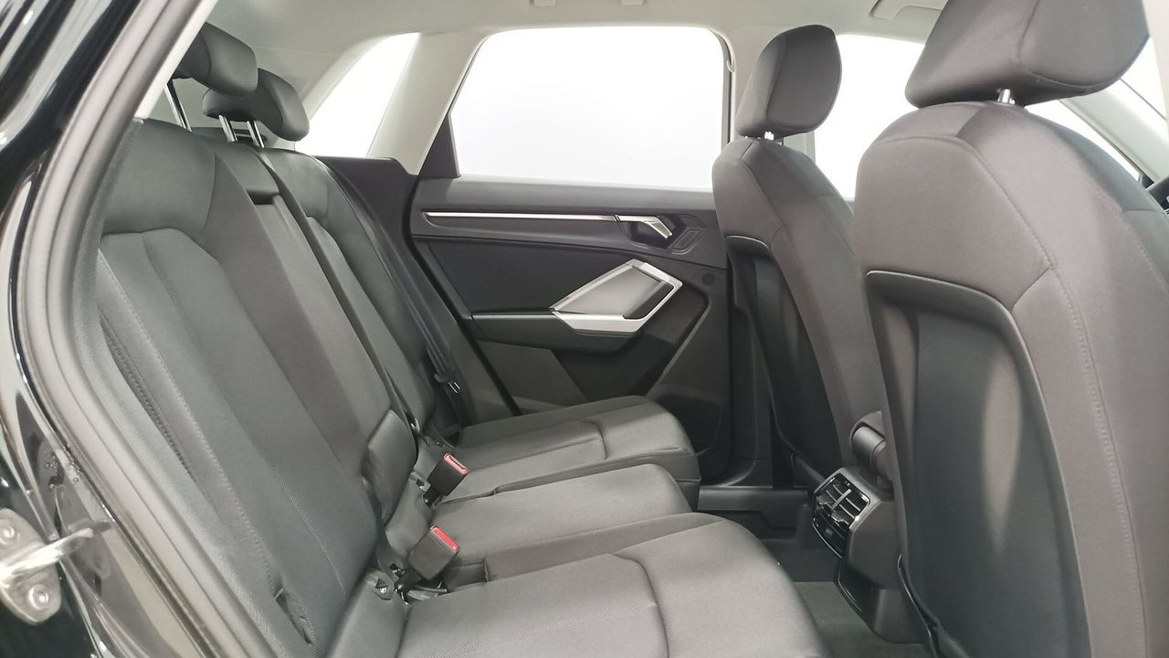 Audi Q3 45 Tfsie 245 Cv Stronic Advance - Foto 2