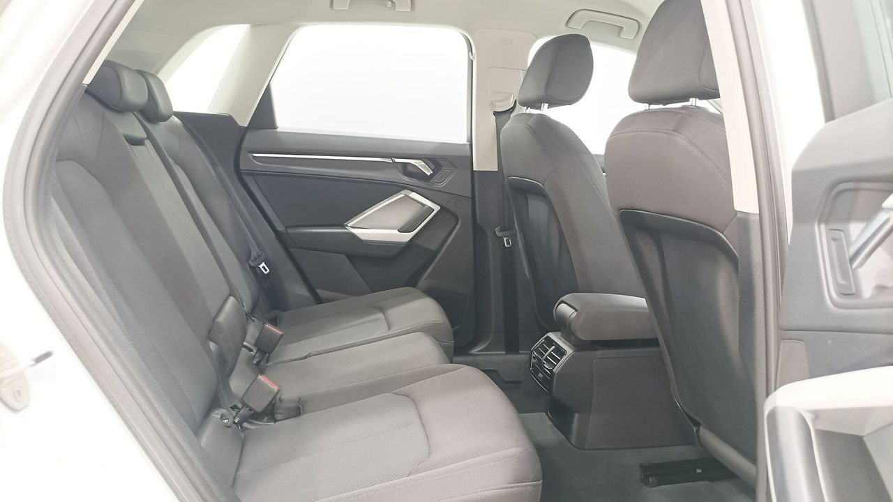 Audi Q3 45 Tfsie 245 Cv Stronic Advance - Foto 2