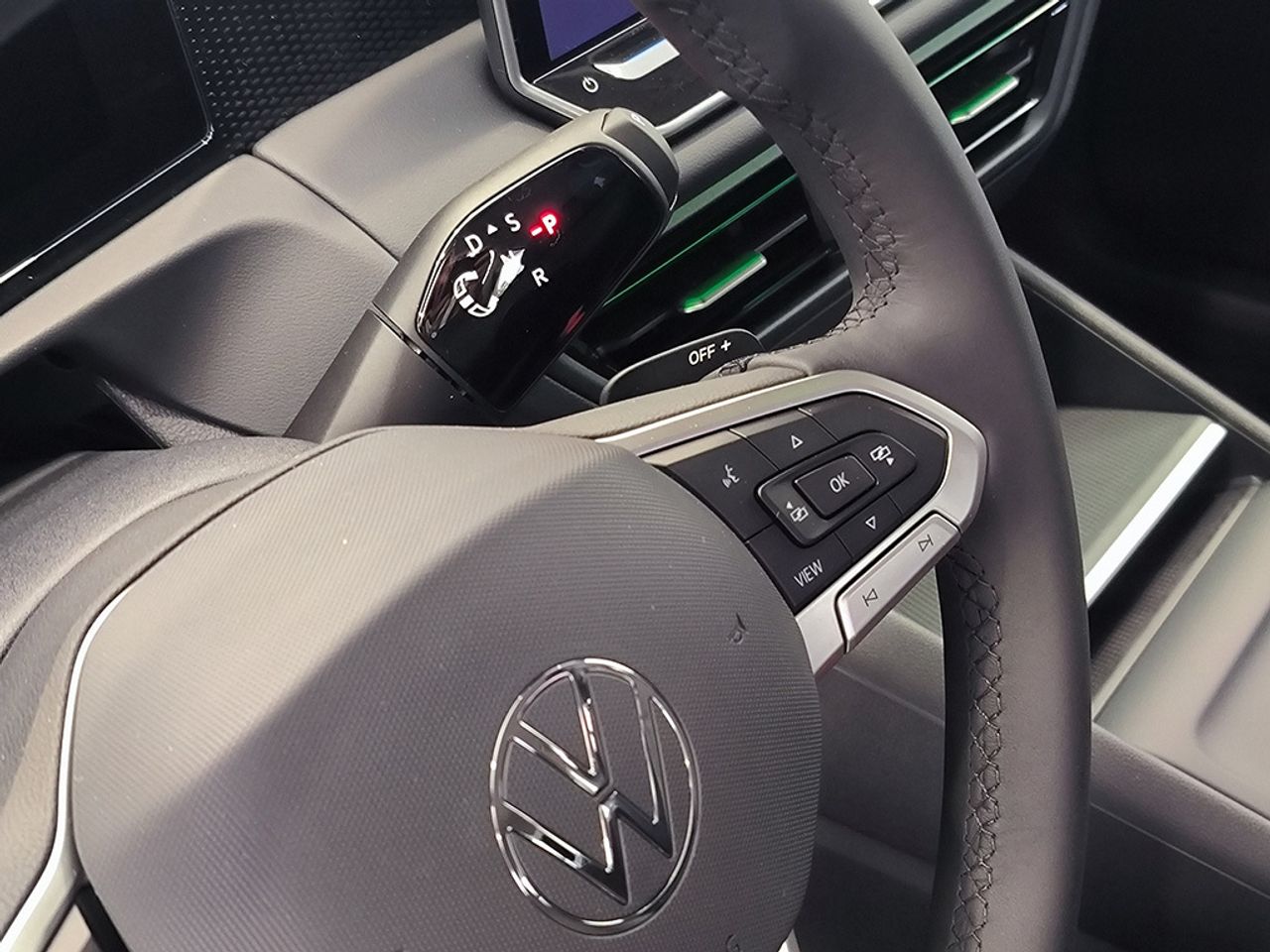 Volkswagen Tiguan 1.5 Tsi Ehybrid 150 Cv Dsg Mas - Foto 2