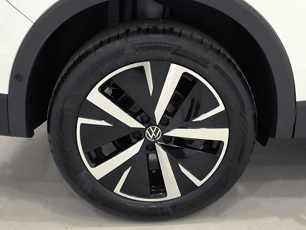 Volkswagen Tiguan 1.5 Tsi Ehybrid 150 Cv Dsg Mas - Foto 2