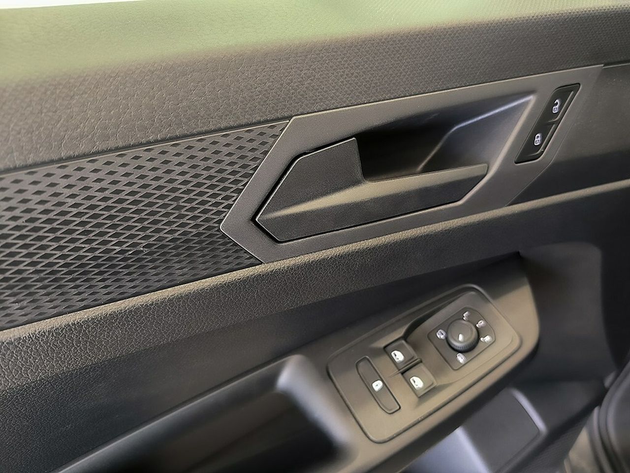 Volkswagen Caddy Maxi 2.0 Tdi 102 Cv Origin - Foto 2