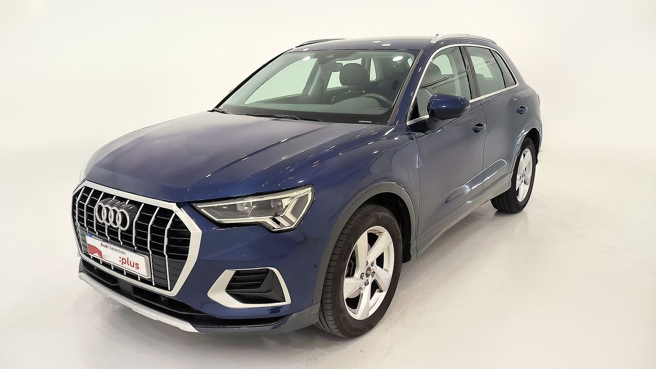 audi q3 2021 /