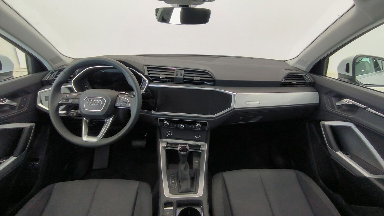 Audi Q3 45 Tfsie Stronic Advance - Foto 2