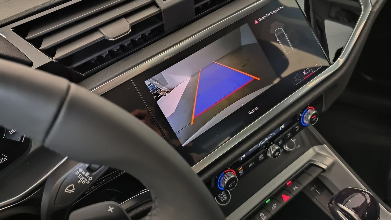 Audi Q3 45 Tfsie Stronic Advance - Foto 2