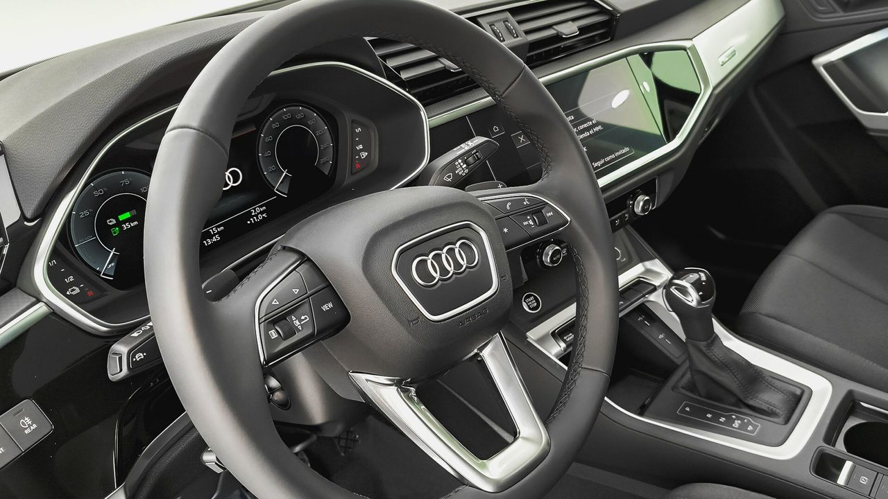 Audi Q3 45 Tfsie Stronic Advance - Foto 2