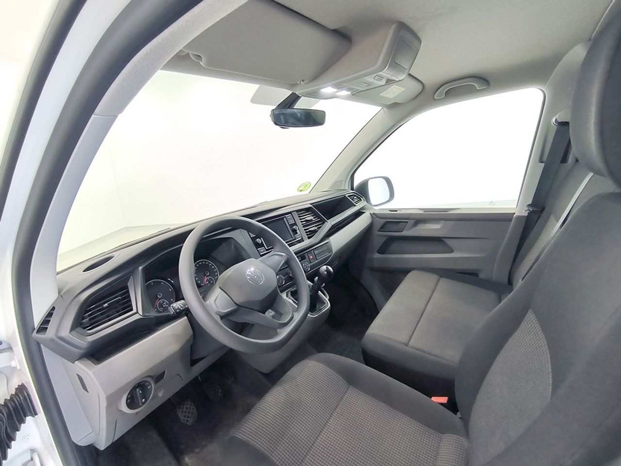 Volkswagen Transporter 6.1 Furgon Batalla Corta 2.0 Tdi 81 K - Foto 2