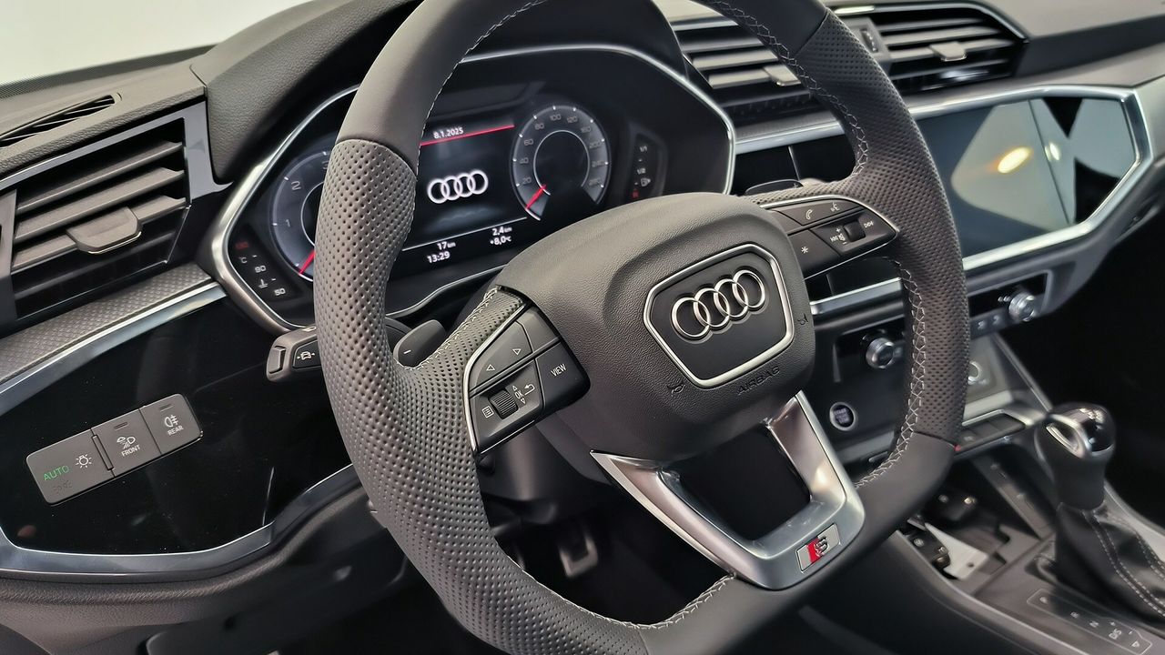 Audi Q3 Black Line Edition 35 Tdi 110150 Kwcv S Tronic - Foto 2