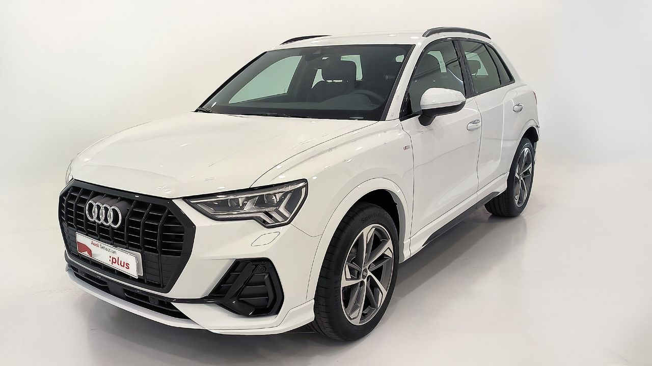 audi q3 2025 /