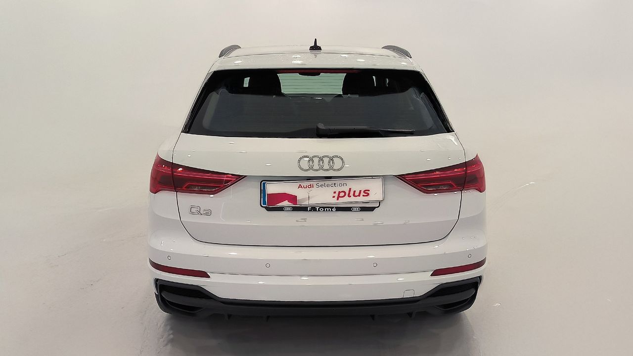 Audi Q3 35 Tdi 150 Cv Stronic Black Line Edition - Foto 2