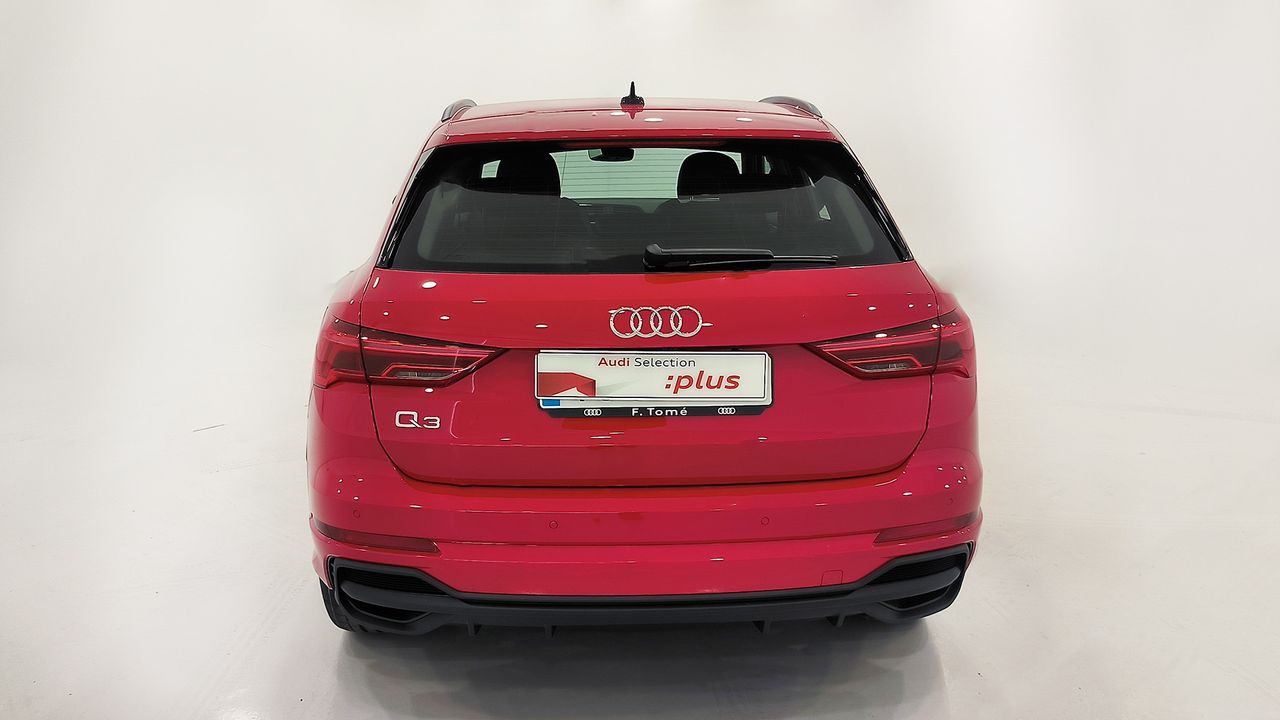 Audi Q3 35 Tdi 150 Cv Stronic Black Line Edition - Foto 2