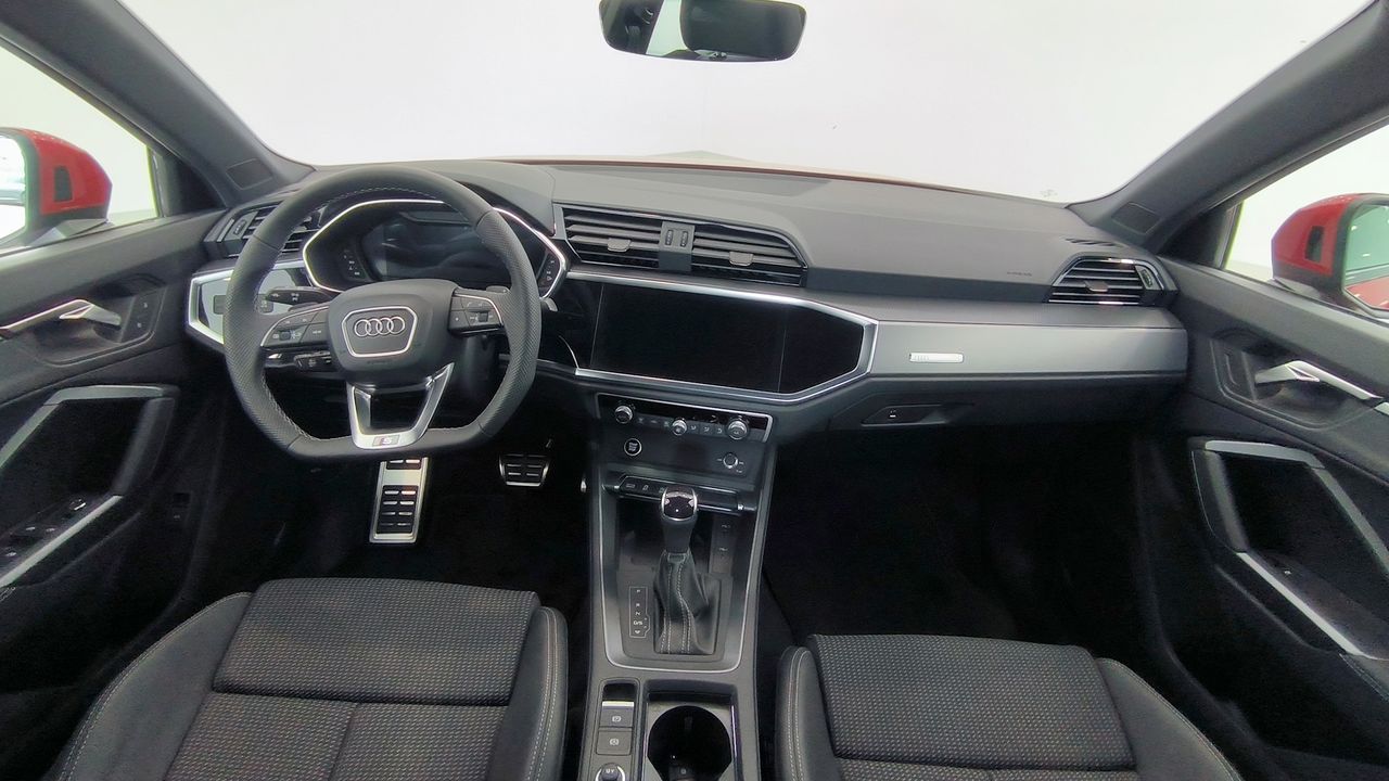 Audi Q3 35 Tdi 150 Cv Stronic Black Line Edition - Foto 2