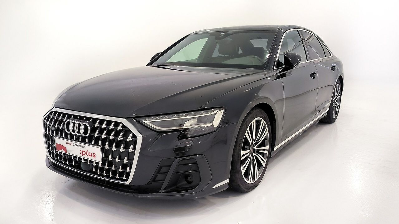 audi a8 2023 /