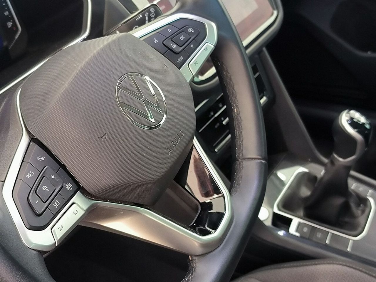 Volkswagen Tiguan 1.5 Tsi 150 Cv Life - Foto 2