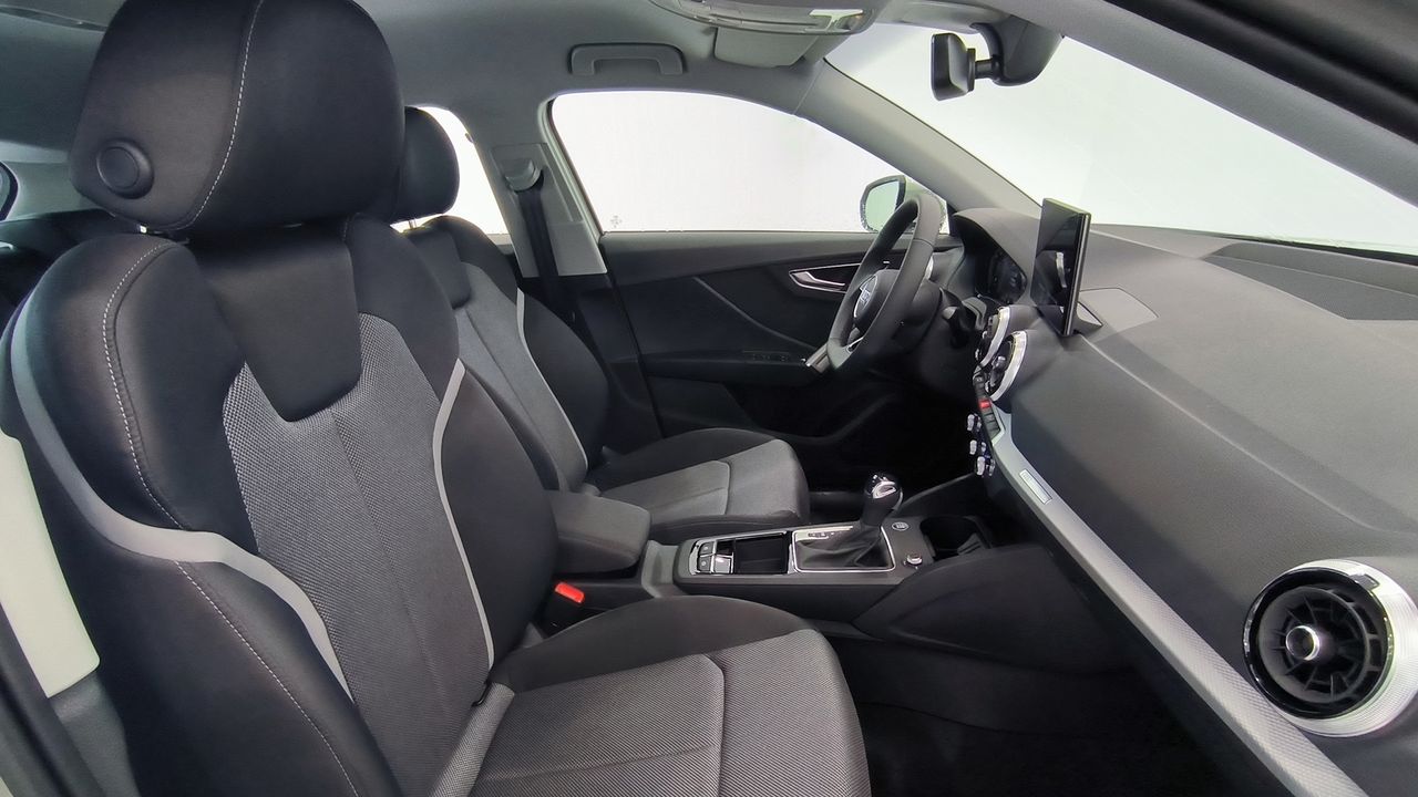 Audi Q2 35 Tdi 150 Cv Stronic Sline - Foto 2