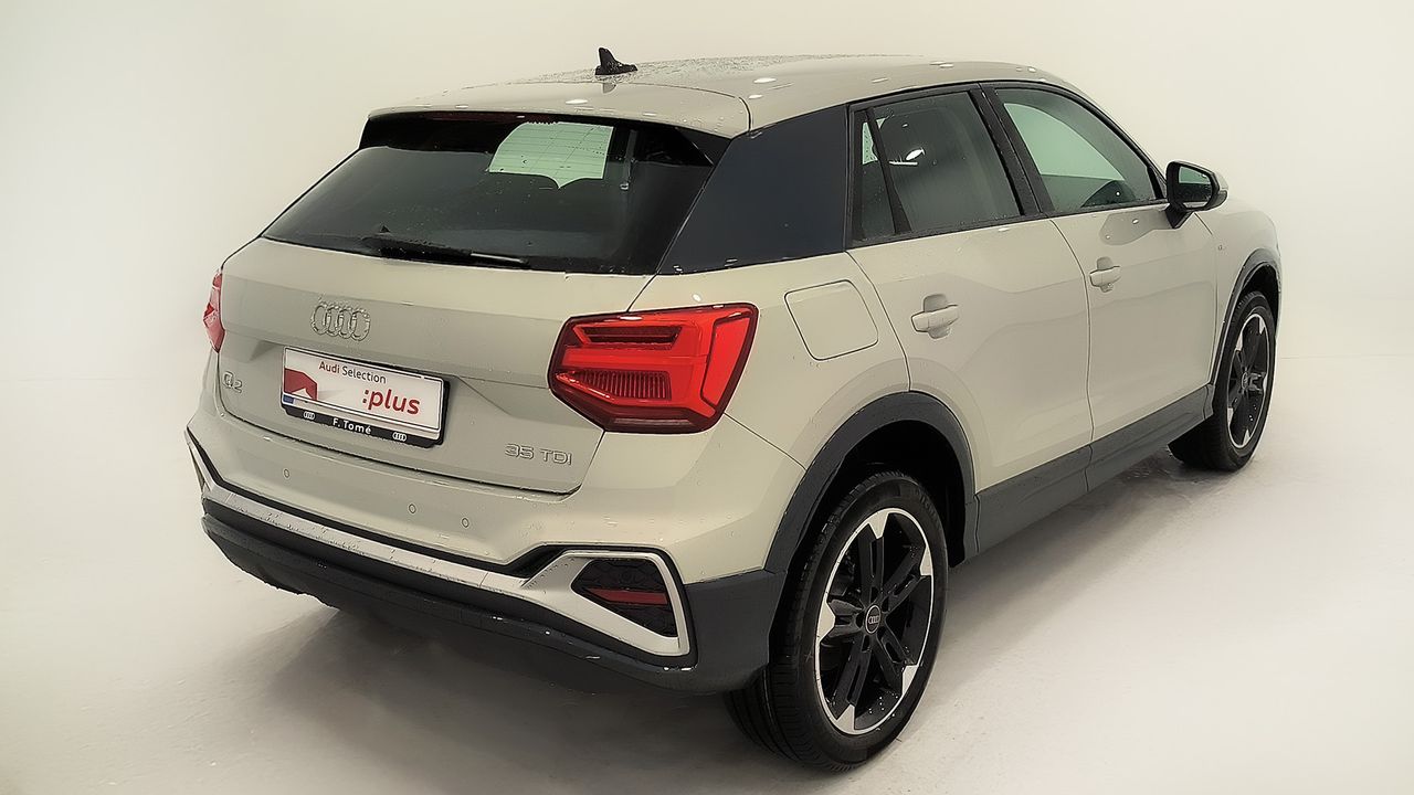Audi Q2 35 Tdi 150 Cv Stronic Sline - Foto 2