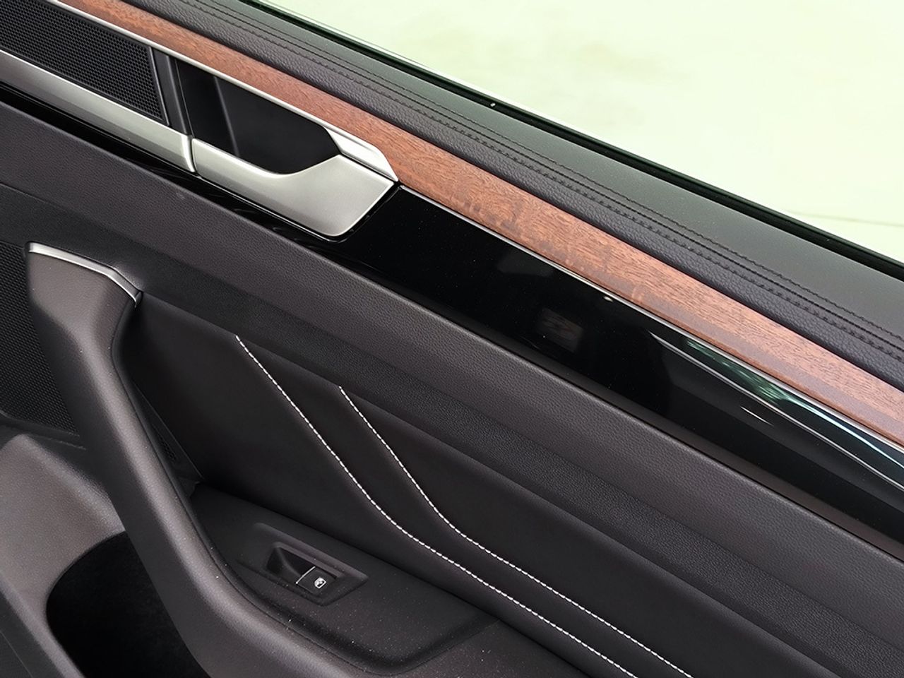 Volkswagen Arteon Ehybrid Tsi 218 Cv Elegance - Foto 2