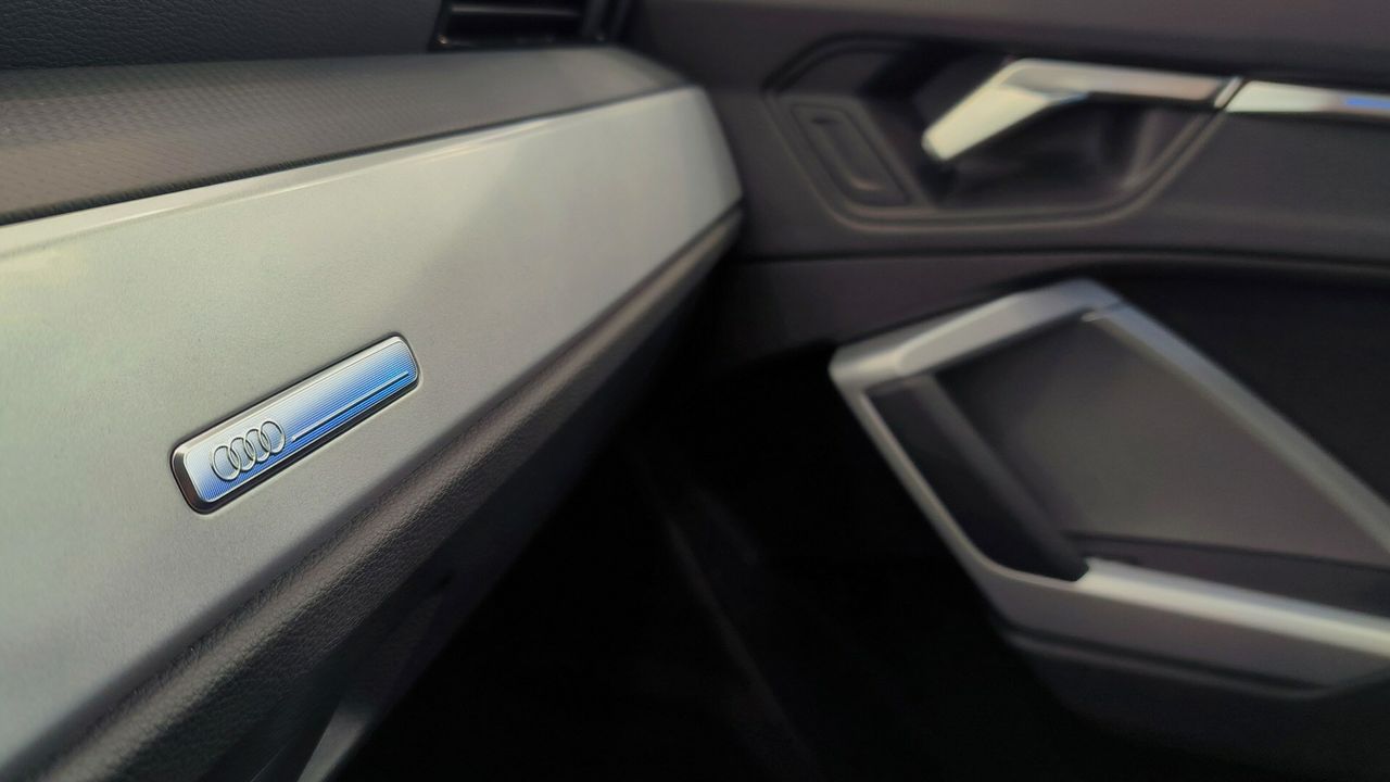 Audi Q3 35 Tfsi 150 Cv Stronic Advance - Foto 2