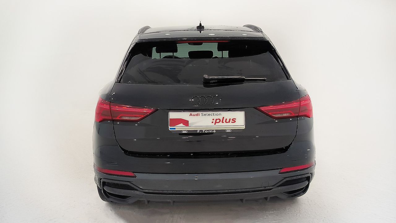 Audi Q3 35 Tfsi 150 Cv Stronic Black Line - Foto 2