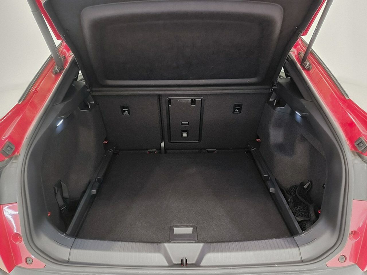 Volkswagen Id.5 Pro Performance 150 Kw 204 Cv 77 Kwh Automatico 1 Vel. - Foto 2