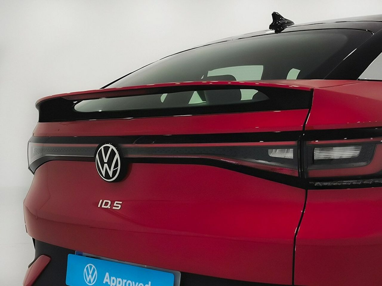 Volkswagen Id.5 Pro Performance 150 Kw 204 Cv 77 Kwh Automatico 1 Vel. - Foto 2