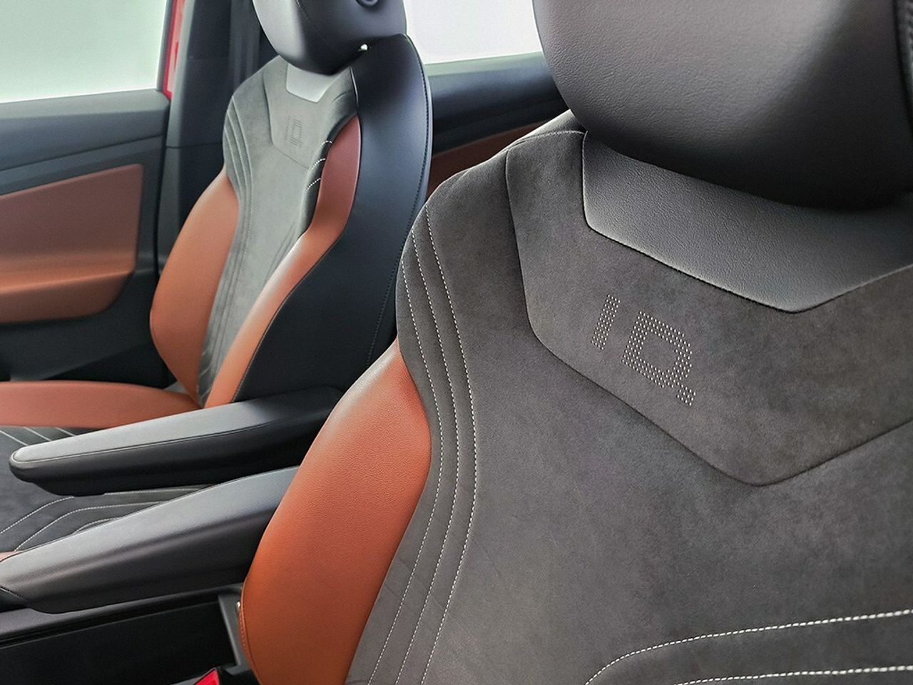 Volkswagen Id.5 Pro Performance 150 Kw 204 Cv 77 Kwh Automatico 1 Vel. - Foto 2