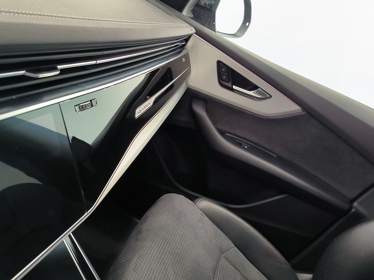 Audi Q8 50 Tdi 286 Cv Q Stronic Black Line - Foto 2