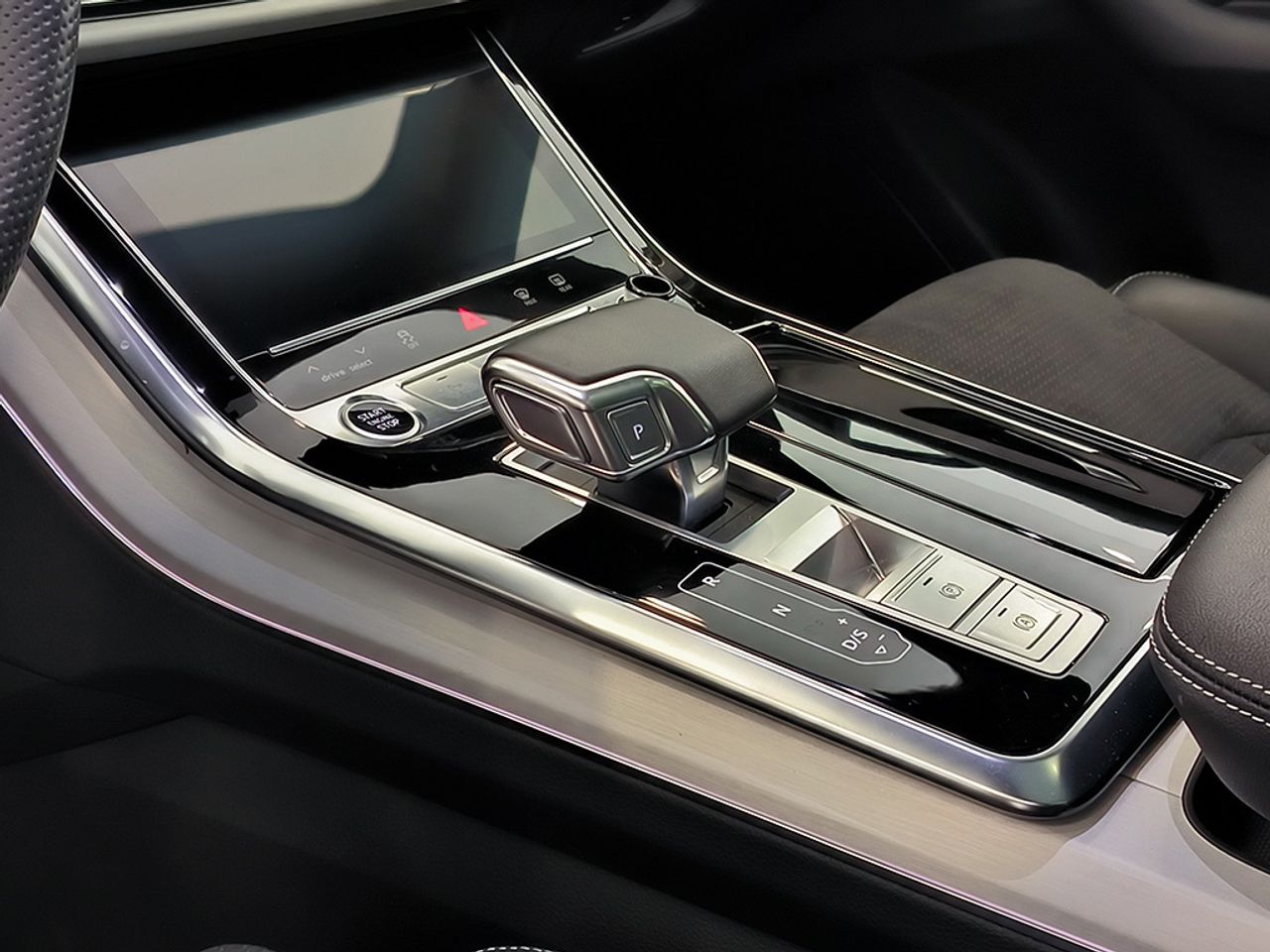 Audi Q8 50 Tdi 286 Cv Q Stronic Black Line - Foto 2