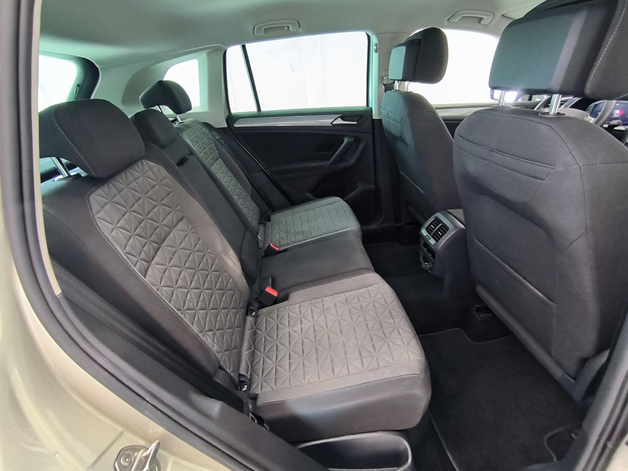 Volkswagen Tiguan Life 1.5 Tsi 150 Cv - Foto 2