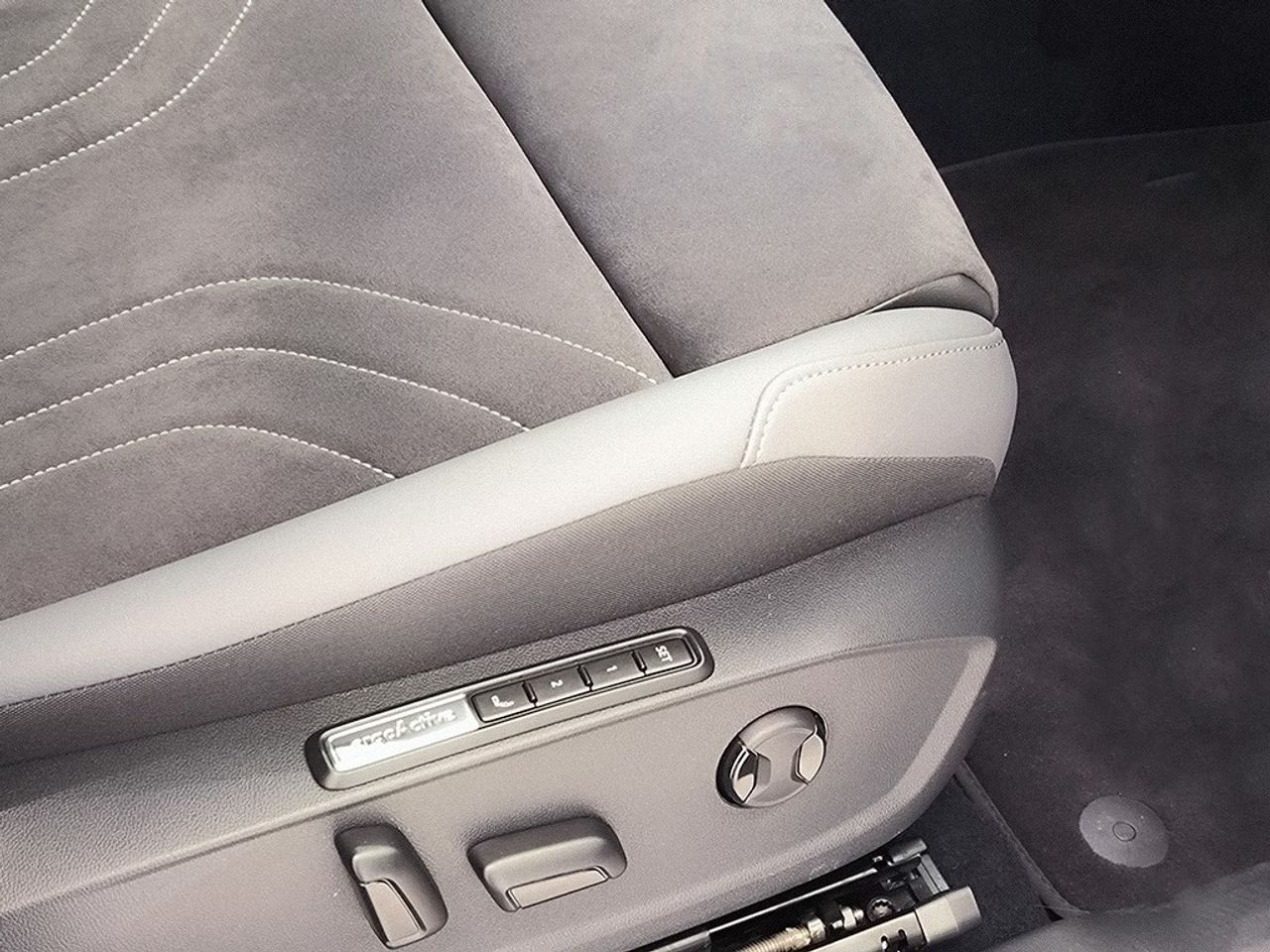 Volkswagen Id.4 Pro Performance 204 Cv 77 Kwh - Foto 2