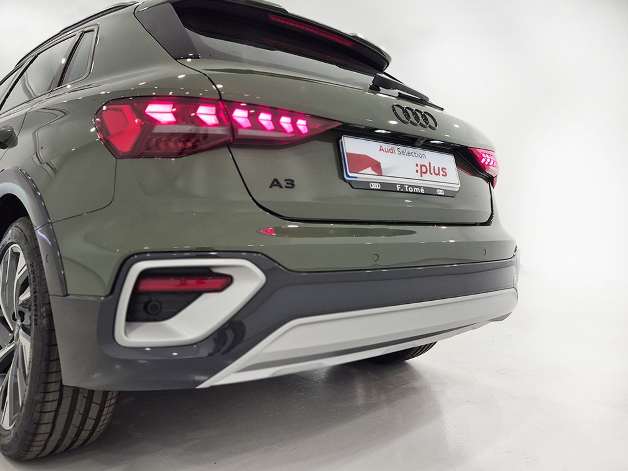 Audi A3 Allstreet Gen.40tfsi 204cv S Tronic - Foto 2