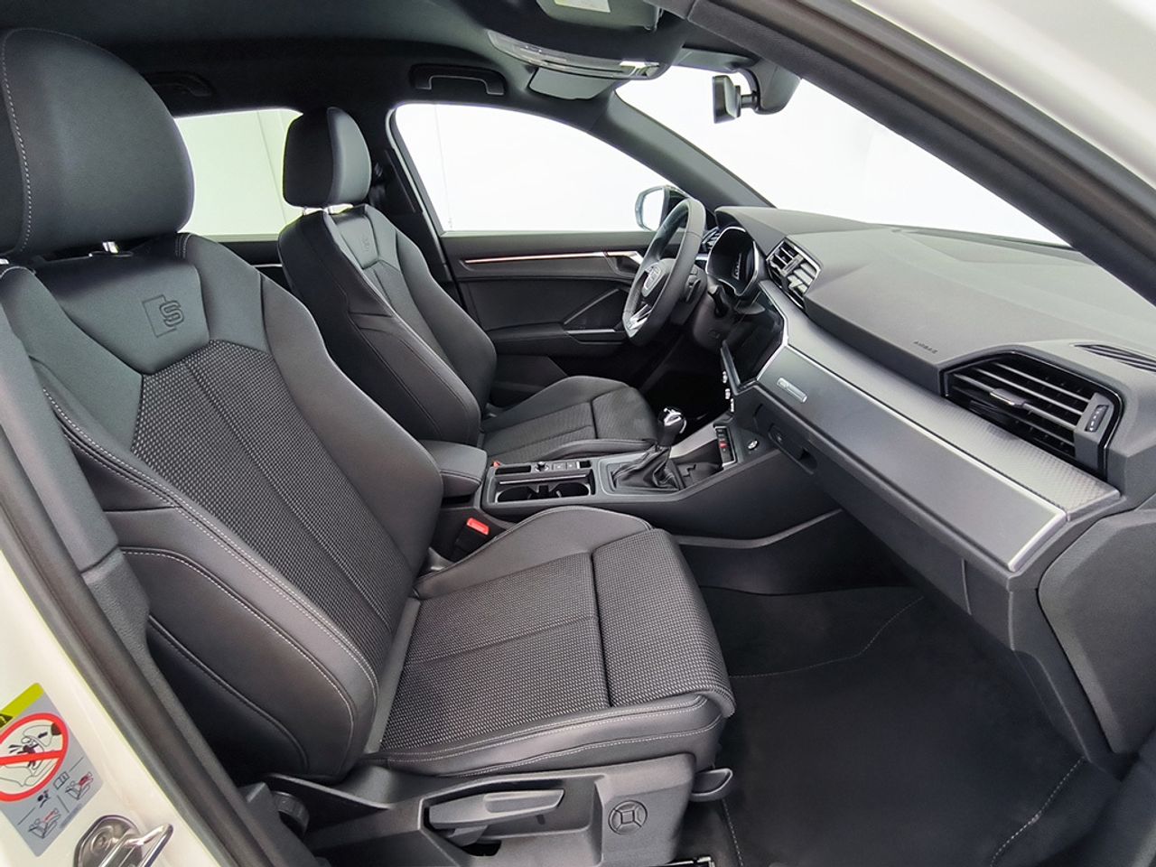 Audi Q3 Black Line Edition 35 Tfsi 110150 Kwcv S Tronic - Foto 2