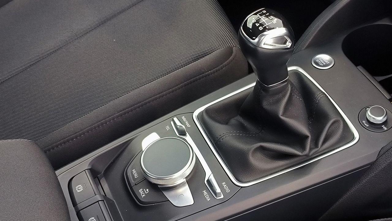 Audi Q2 30 Tdi 116 Cv Advance - Foto 2