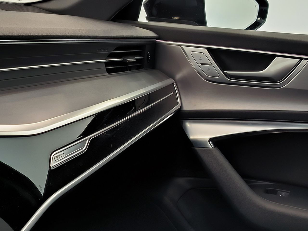 Audi A6 Avant 40 Tdi 204cv Stronic Black Line - Foto 2