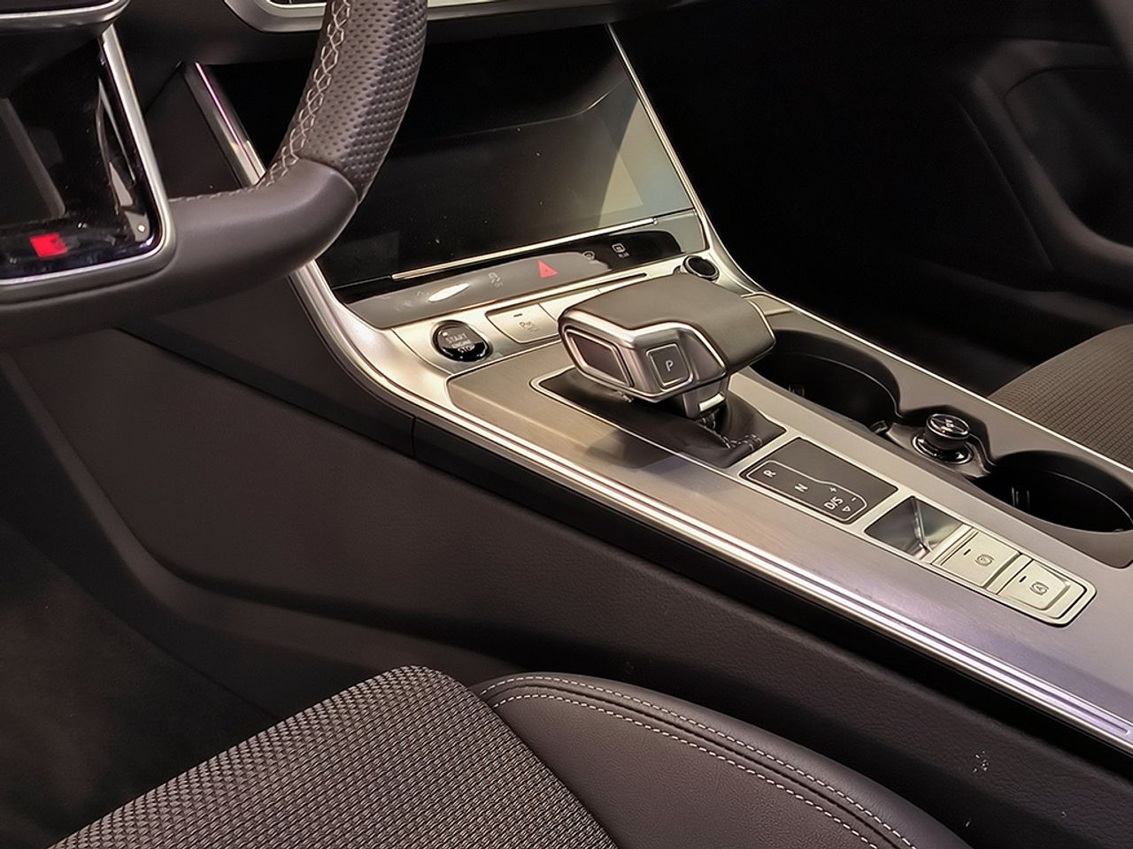 Audi A6 Avant 40 Tdi 204cv Stronic Black Line - Foto 2