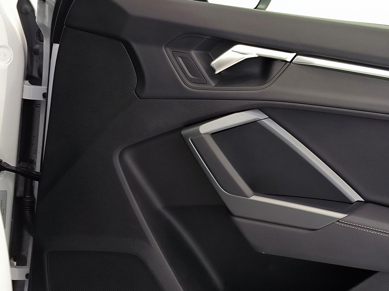 Audi Q3 35 Tfsi 150cv Stronic Black Line - Foto 2