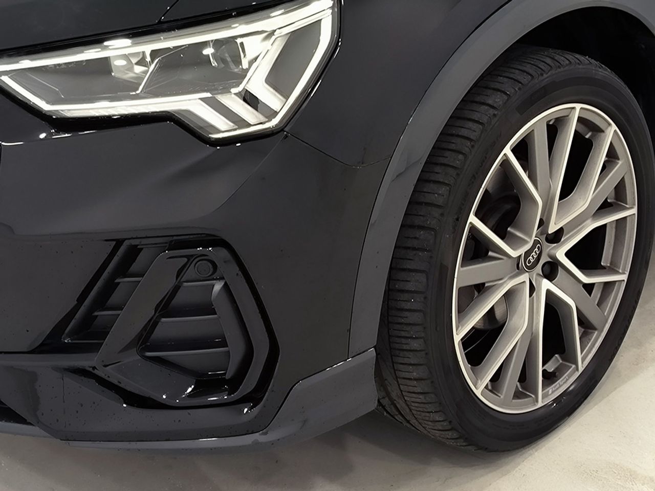 Audi Q3 35 Tdi 150 Cv S Tronic Black Line - Foto 2