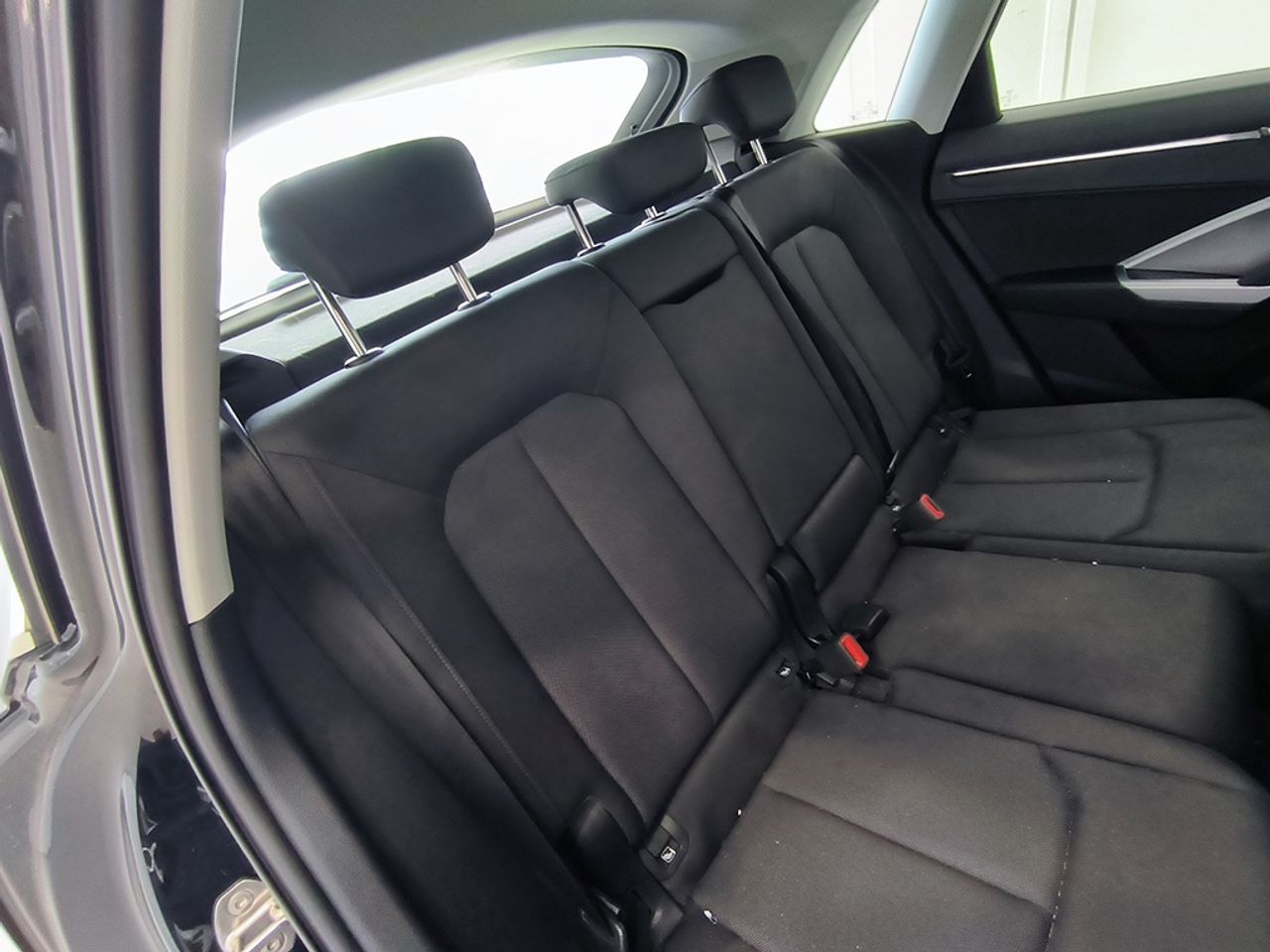 Audi Q3 45 Tfsie 245cv Stronic Advanced - Foto 2