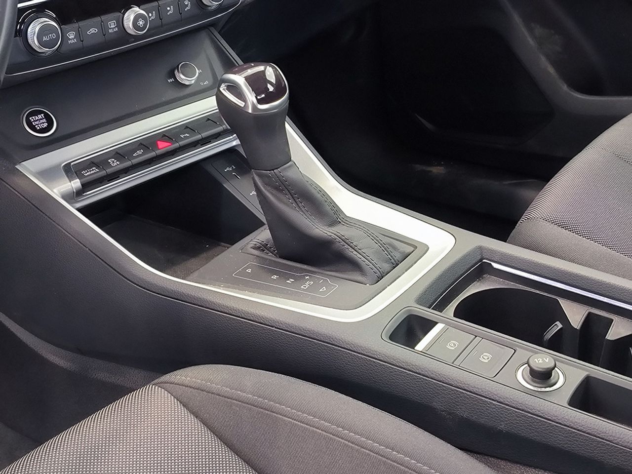 Audi Q3 45 Tfsie 245cv Stronic Advanced - Foto 2