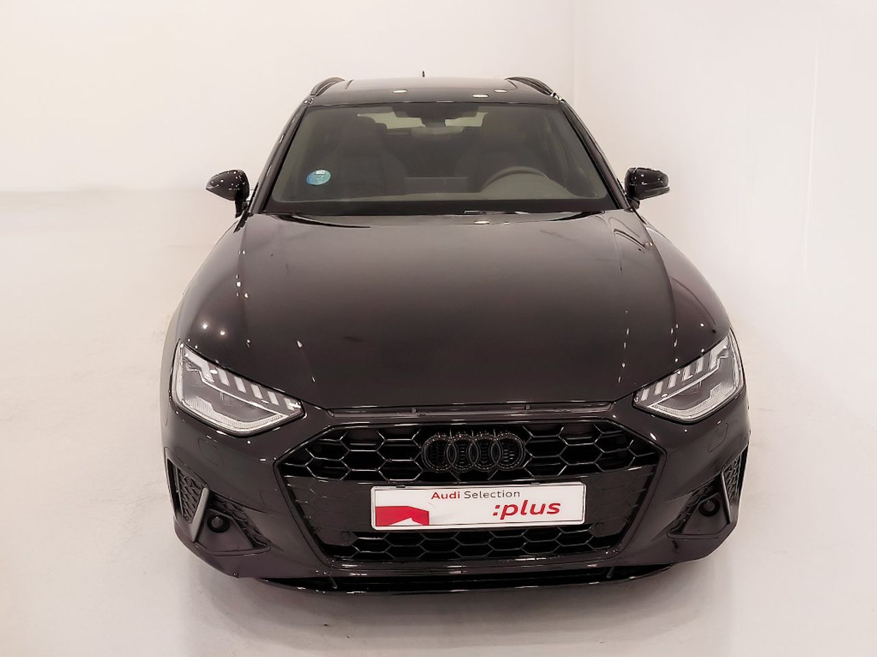 Audi A4 Avant 35 Tdi 163 Cv S Tronic Black Line - Foto 2