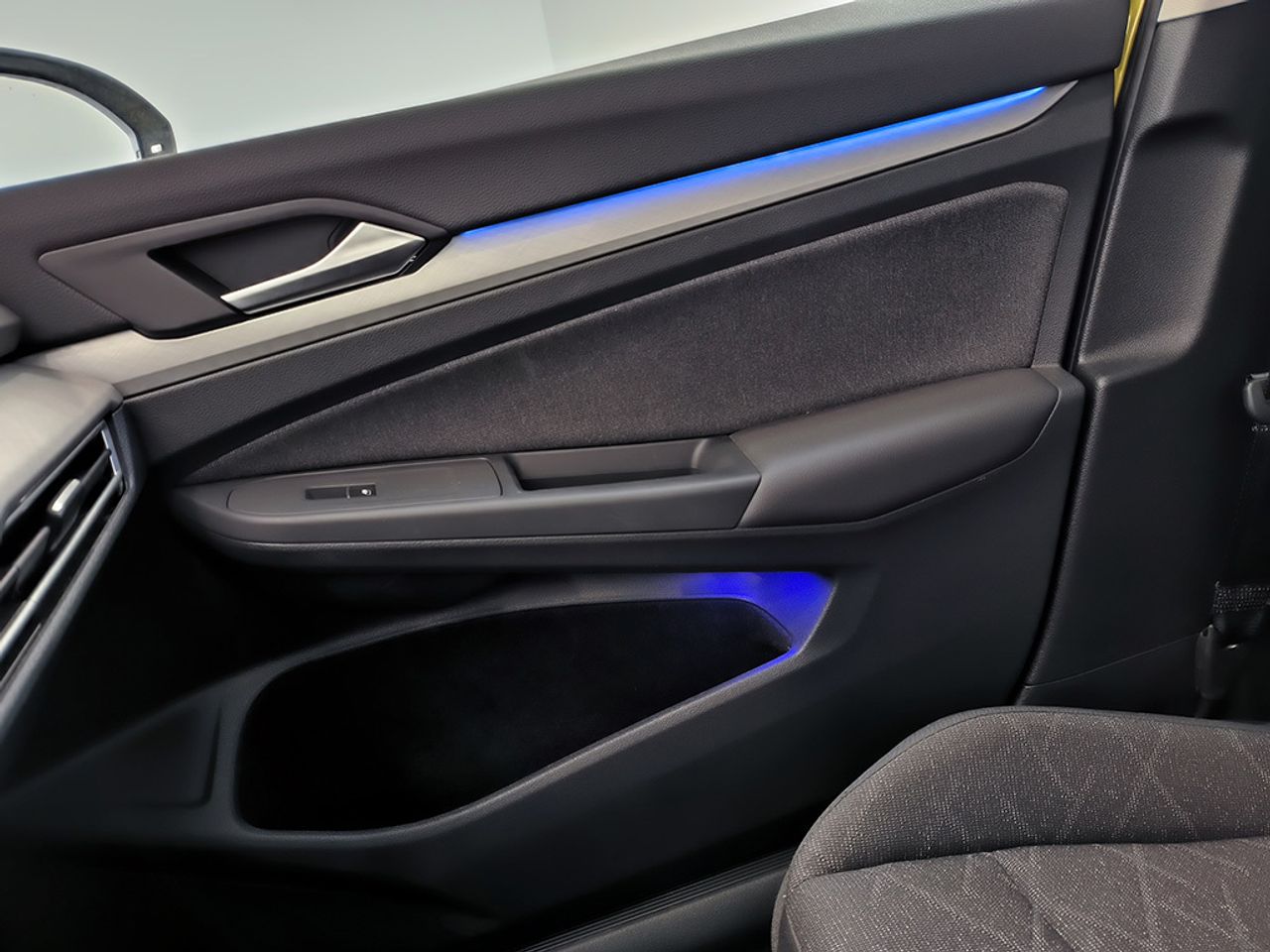 Volkswagen Golf 1.5 Etsi 130 Cv Dsg Life - Foto 2