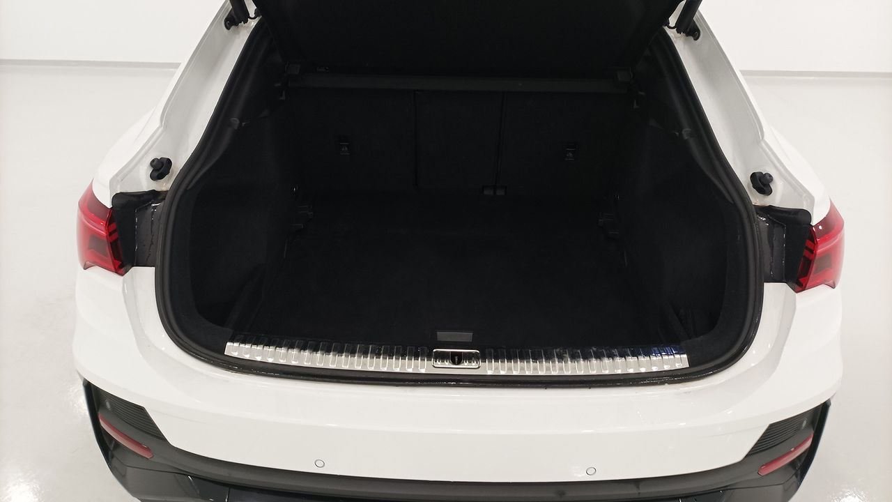 Audi Q4 E-tron Sportback Black Line Edition - Foto 2