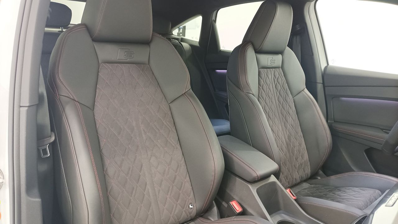 Audi Q4 E-tron Sportback Black Line Edition - Foto 2