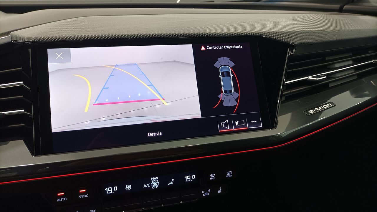 Audi Q4 E-tron Sportback Black Line Edition - Foto 2